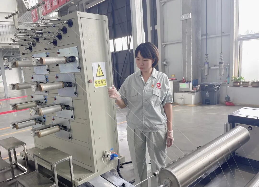 科研一线丨李茹：实验室里的“纤维魔法师”